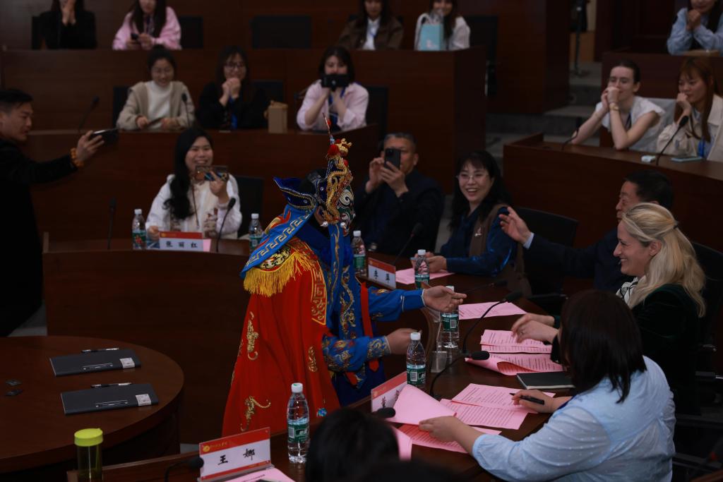 365上市公司集团官网