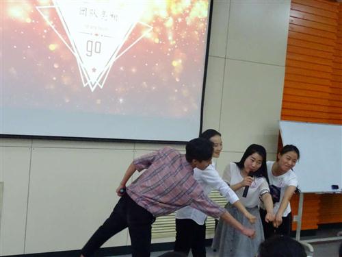 365上市公司集团官网